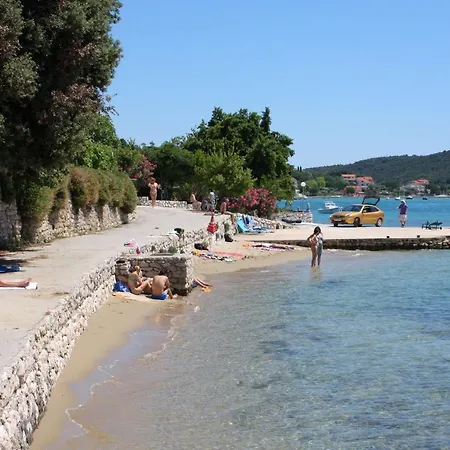 Apartament Kampor 15310a *