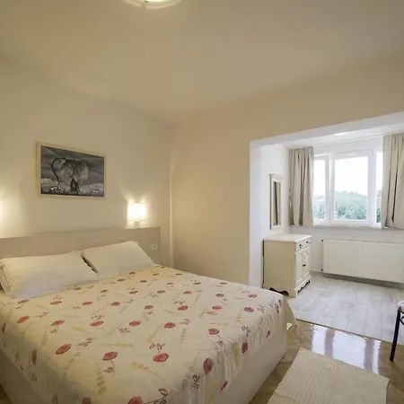 Kampor 15310a Apartment *
