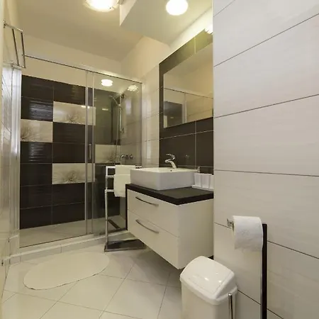 Kampor 15310a Rab Town